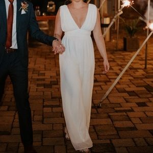 Lulu’s Size S Divine Muse White Wide-Leg Jumpsuit